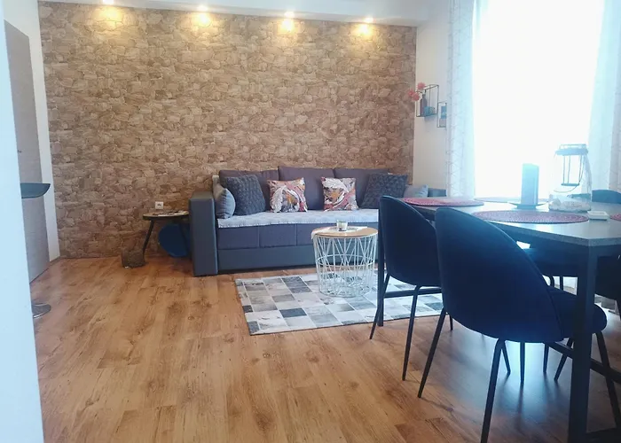 Jacky Apartment / Sea View