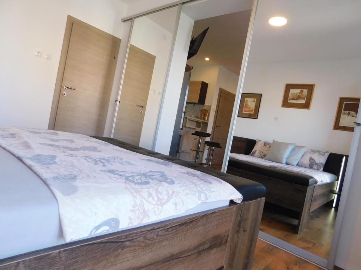 Jacky / Sea View Appartement Makarska